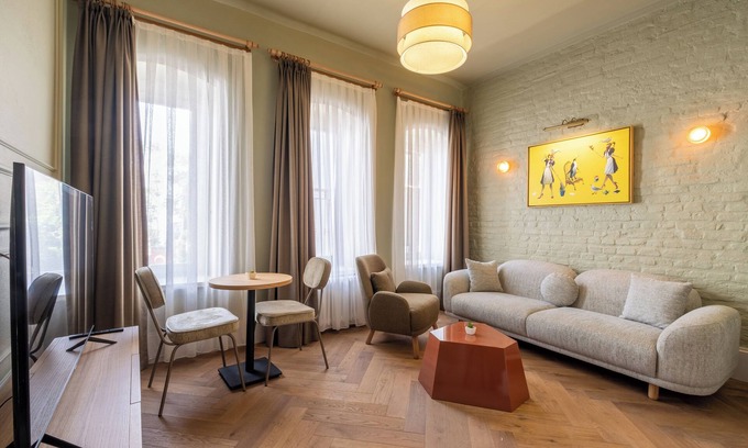 Galata Apartment | Amazing Newly Decorated 1 Bedroom Apt in Galata