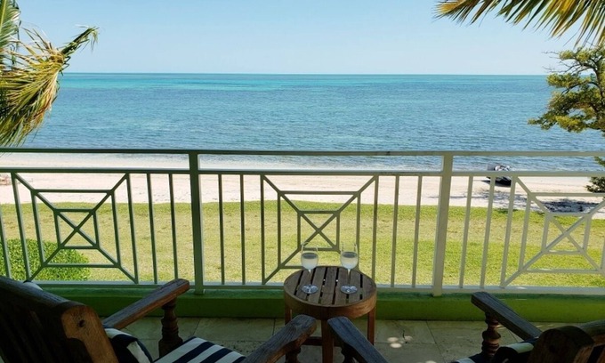 West End Apartment | Amazing Old Bahama Bay condo perfect for you!