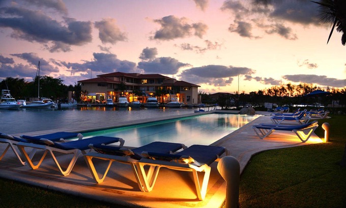 Puerto Aventuras Condo | Amazing penthouse condominium in paradise