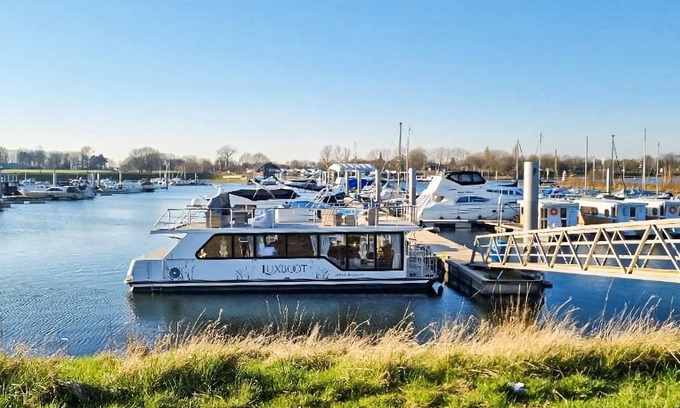Ophoven Boat Rental | Amazing ship in Ophoven with kitchen