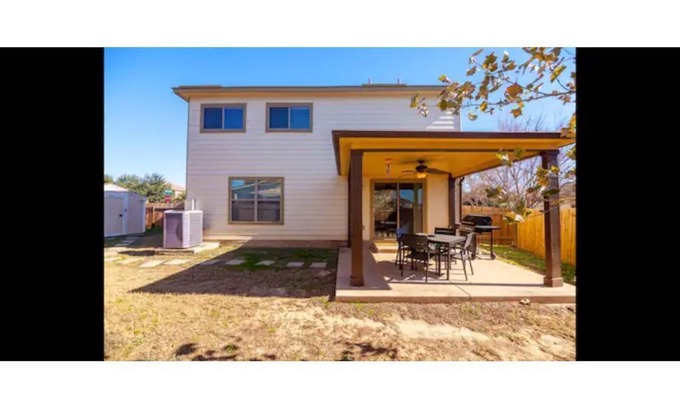 McKinney House | Amazing Spacious Home in the Middle of Everything!