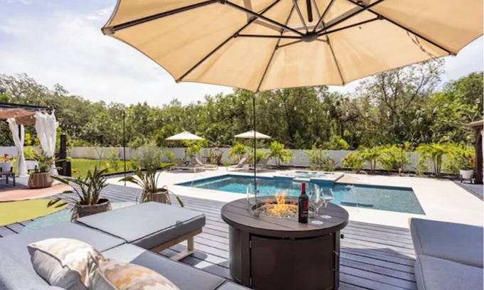 Greater Palm River Point CDC Apartment | Amazing Studio in Tampa with heated Pool and Hot Tub, CLOTHING OPTIONAL