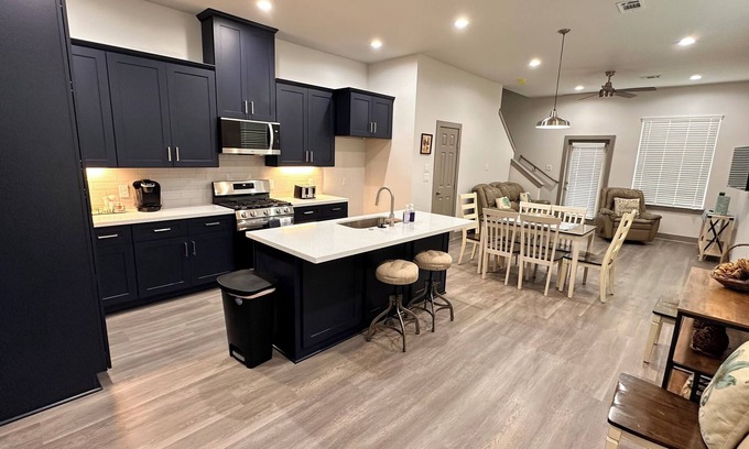 Spring Branch West House | Amazing Stylish 2 Story New Build Near I-10 & City Center - Specious Kitchen