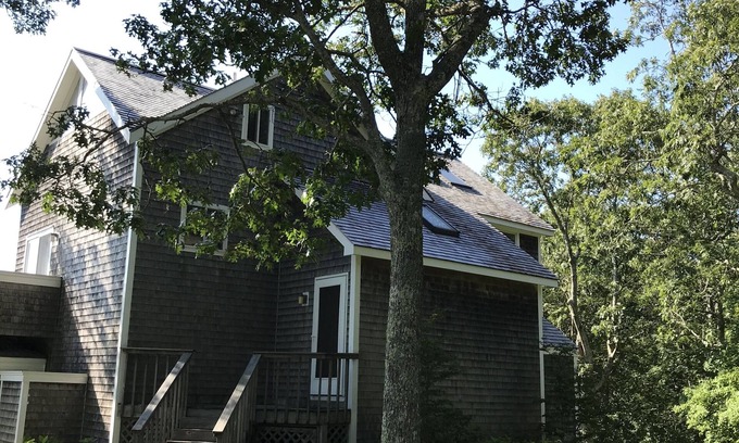 Vineyard Haven House | Amazing sunsets. Beautiful 3 bedroom home on 4 acres near Lamberts Cove Beach