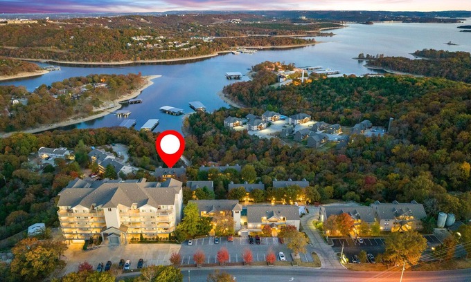 Indian Point Condo | Amazing Table Rock Lake Views, Next to Silver Dollar City with Tickets, Lake Condo!