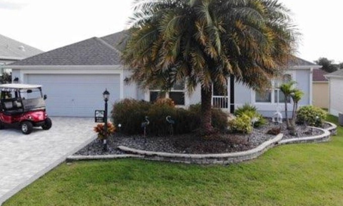 Fruitland Park House | Amazing three-bedroom home in The Villages. Great spot for a memorable vacation!
