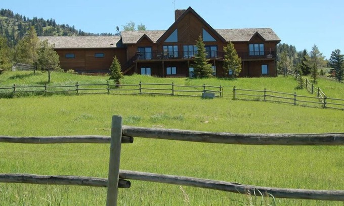 Bozeman House | Amazing views, abundant wildlife, yet close to town.