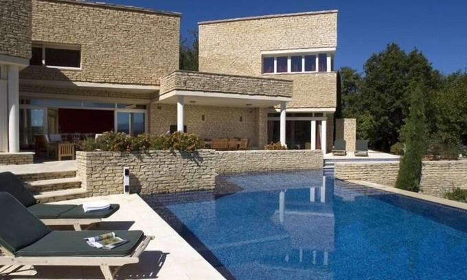 Goult Villa | Amazing views in the heart of Luberon, pool & AC, 10 guests. Book summer 25 NOW!