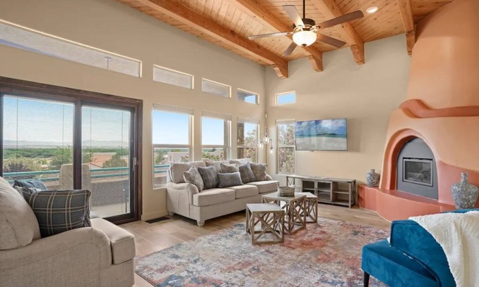 Taylor Ranch House | Amazing views of the mountains and city with game room and putting green!