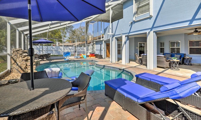 Lake Magdalene Villa | Amazing Villa with Heated Pool, Theatre, Gym, Bar, GameRoom, Office, Bar & More