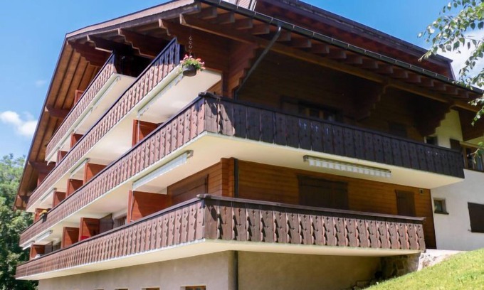 Villars-sur-Ollon Apartment | Ambassadeur 15 by Interhome