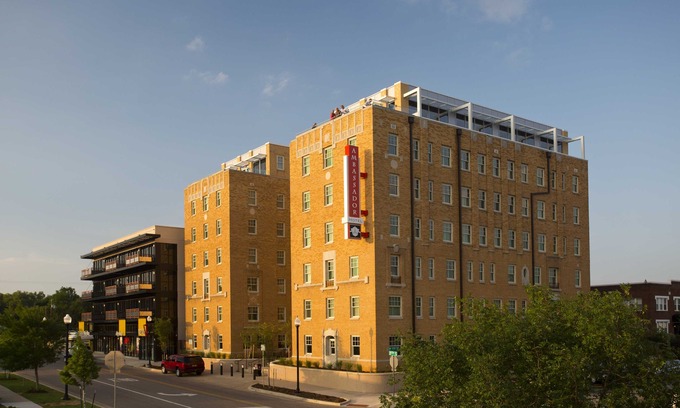 Midtown Hotel | Ambassador Hotel Oklahoma City, Autograph Collection