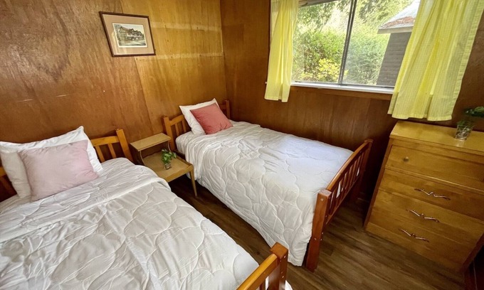 Bobcaygeon Cottage | Ambleside: 2-Bedroom Cottage #8