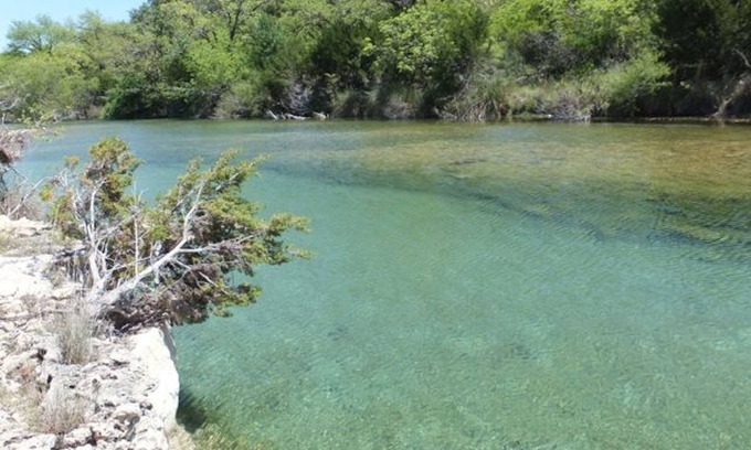 Barksdale House | Ambush Hill Ranch at the end of the road with clear water and abundant wildlife.
