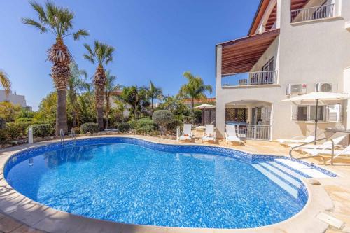 Pegeia Villa | Amelia Bay