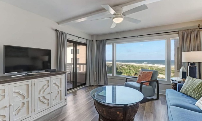 Amelia City Condo | Amelia Surf & Racquet Club Condo | Oceanfront | Pools| Tennis Courts