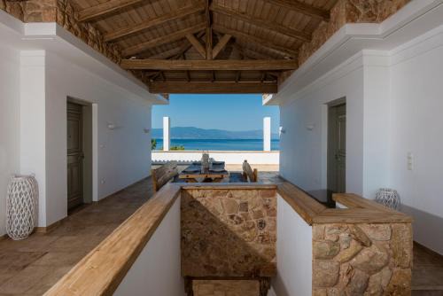 Arkitsa Apartment | Amelia Villa Collection