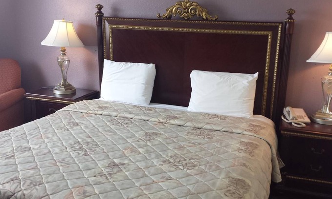 Urbana Hotel | America's Best Inn Urbana Campaign