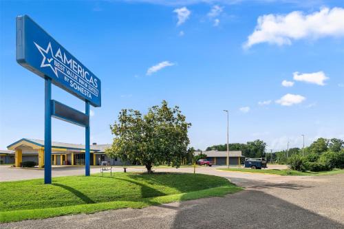 Aberdeen Hotel | America's Best Value Inn and Suites