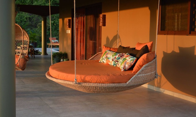 Ciudad Cortes House | American comfort/Costa Rican Flair! Luxury home in the jungle with ocean views!