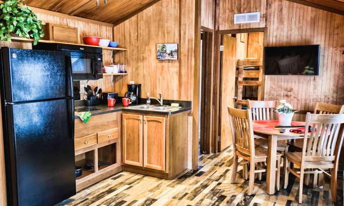 Norge Cabin | American Heritage RV Park