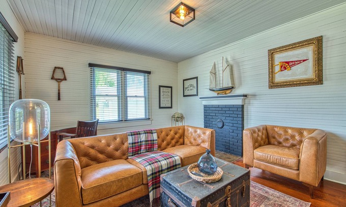 Canton House | Americana Charm- Asheville, Waynesville, Canton