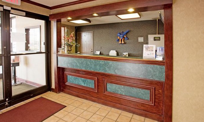 McMinnville Hotel | Americas Best Value Inn-McMinnville