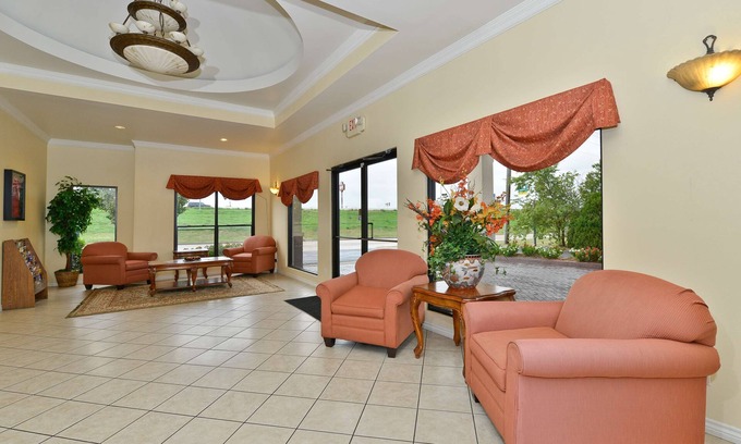 Hillsboro Hotel | Americas Best Value Inn Hillsboro
