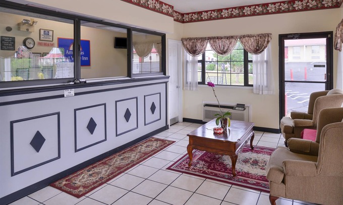 Parkers Crossroads Hotel | Americas Best Value Inn Wildersville