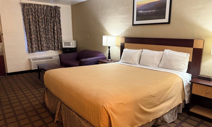 Wendover Hotel | Americas Best Value Inn Wendover