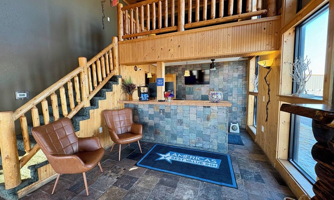 Pinnacles Entrance Badlands Hotel | Americas Best Value Inn Wall