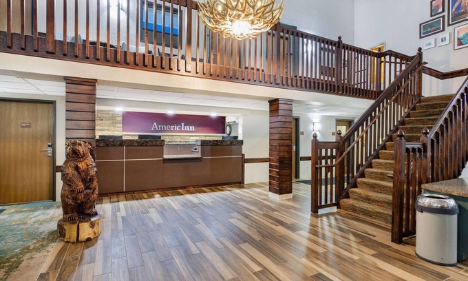 Proctor Hotel | AmericInn by Wyndham Duluth South Black Woods Event Center