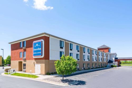 Rochester Hotel | AmericInn by Wyndham Rochester
