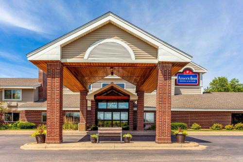Stillwater Hotel | AmericInn by Wyndham Stillwater