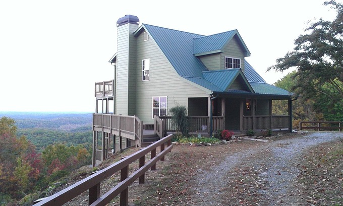 Tate House | Amicalola Vista House near Amicalola Falls State Park