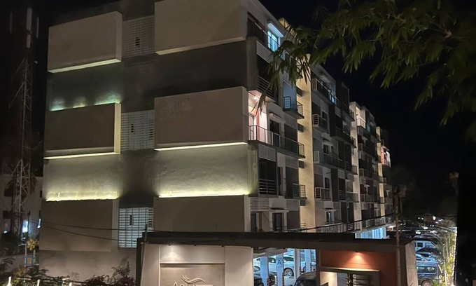 Kerr Serign Apartment | Aminah Luxury Rentals - Ibrahim’s Space