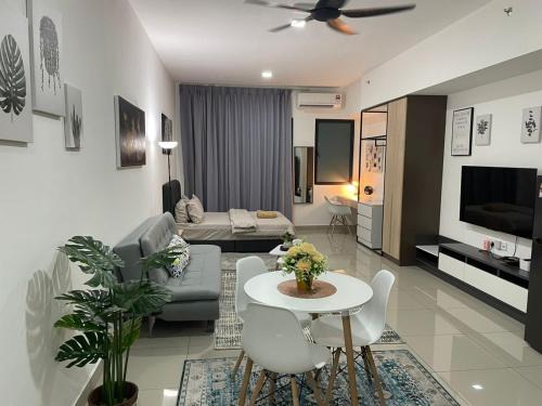 Seksyen 14 Apartment | Amir's Cozyhouse Seksyen14 -WIFI & NETFLIX-