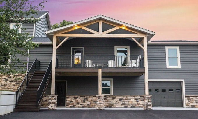 Somerdale House | Amish Country Cottage Sugarcreek