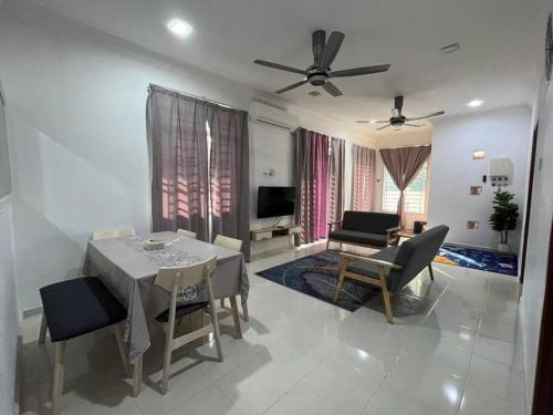 Kuala Terengganu House | Amnee Homestay
