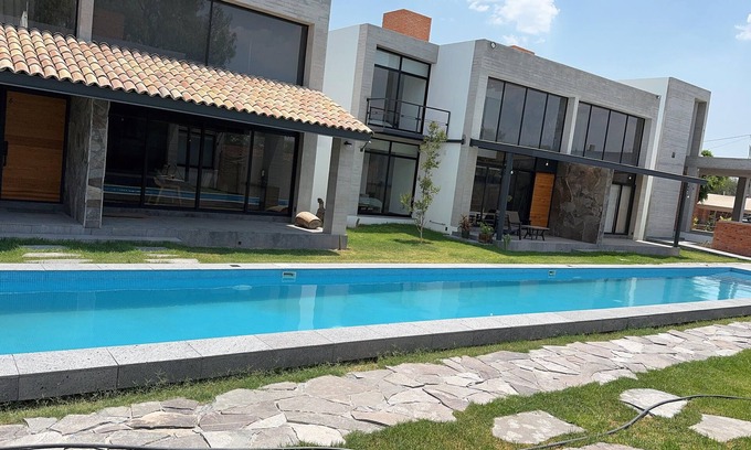 Centro House | Among Vineyards House 9
