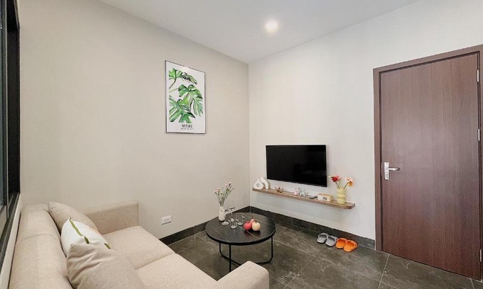 Nhat Tan Apartment | Amor home VI