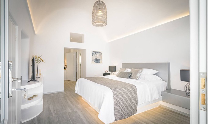 Imerovigli Villa | Amoramelia Pool Villa, Amoramelia Villas