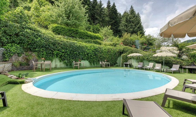 Palazzuolo sul Senio Villa | AMORE RENTALS - Villa Barbara 1 with Private Pool and Garden