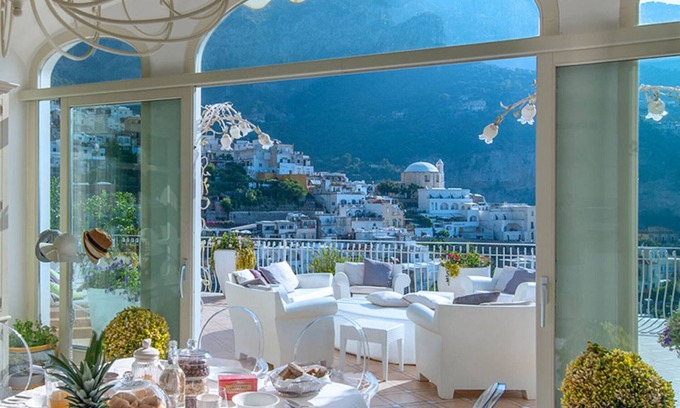 Positano Villa | AMORE RENTALS - Villa Elio with Sea View, Heated Pool and Parking