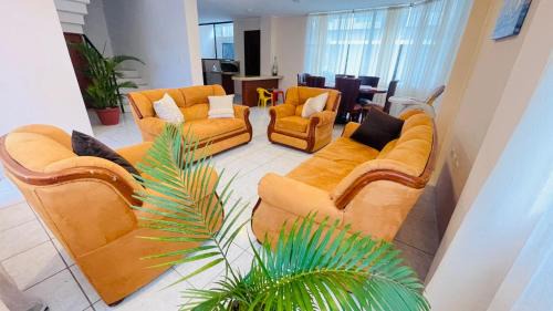 Santo Domingo de los Colorados Apartment | Amplio departamento con garage y cerca al Shopping