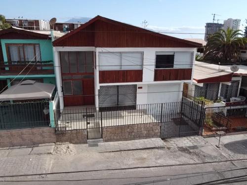 Cavancha House | Amplia Casa en Zona Residencial
