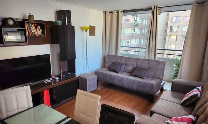 Downtown Santiago Apartment | Amplio Departamento en Santiago Centro. A 1 Cuadra del Metro