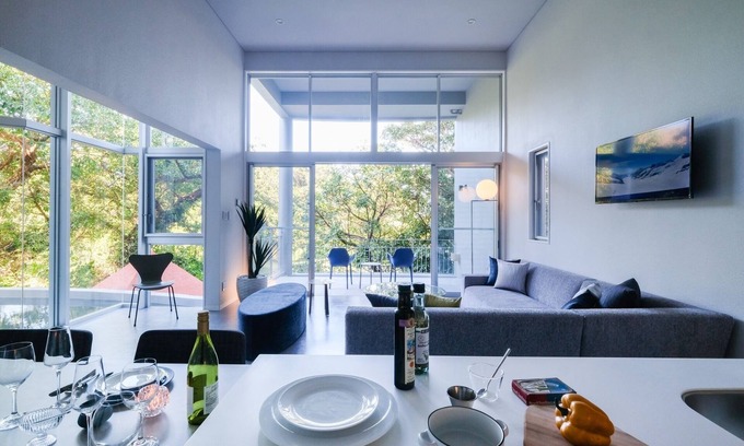 Kadena Apartment | An adult stylish space based on white It blends n/Nakagami-gun Okinawa