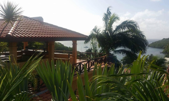 Morne Rouge Villa | An Amazing 3 Bed Grenada Villa with a Captain's Sea View!