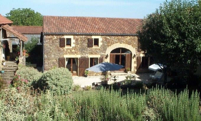 Saint-Laurent-la-Vallee House | An attractive, comfortable converted barn close to the sites of the Dordogne